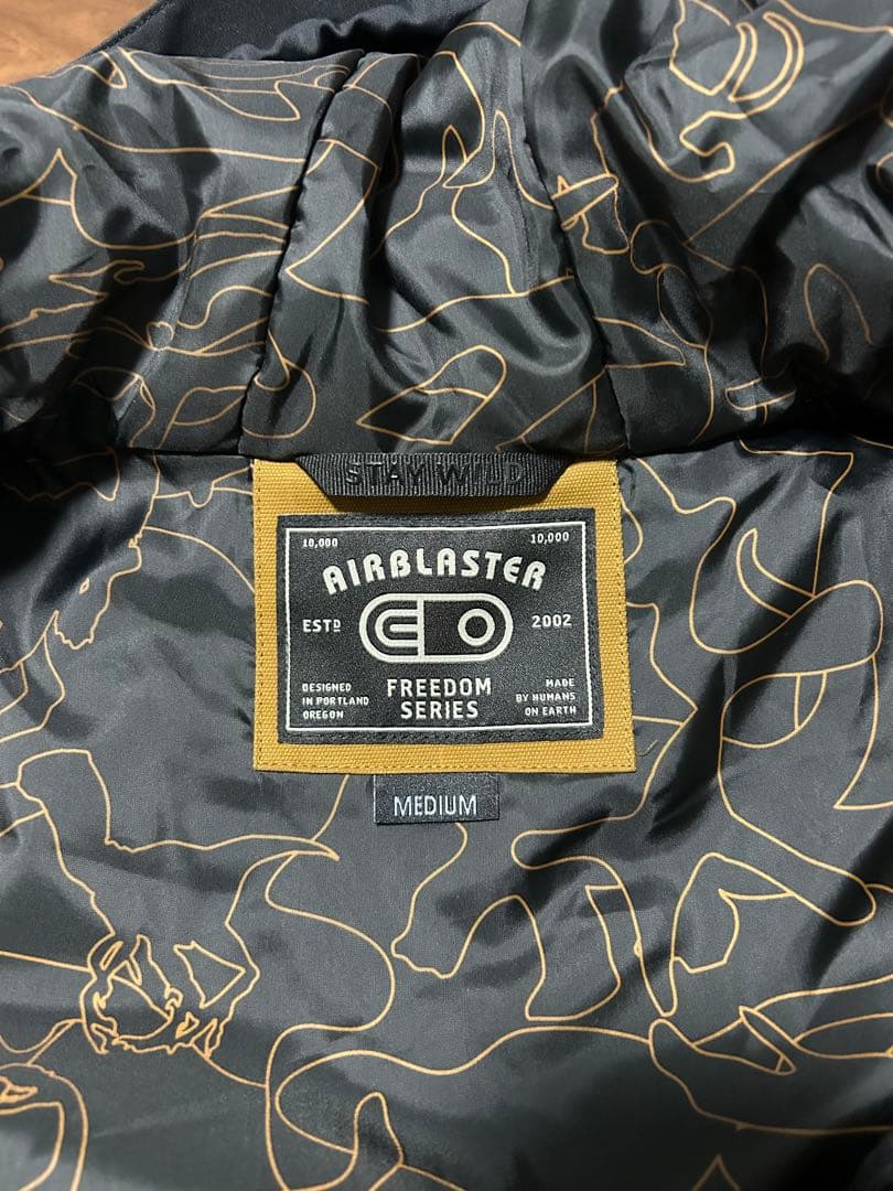 AIRBLASTER FREEDOM SERIES ジャケット &パンツ