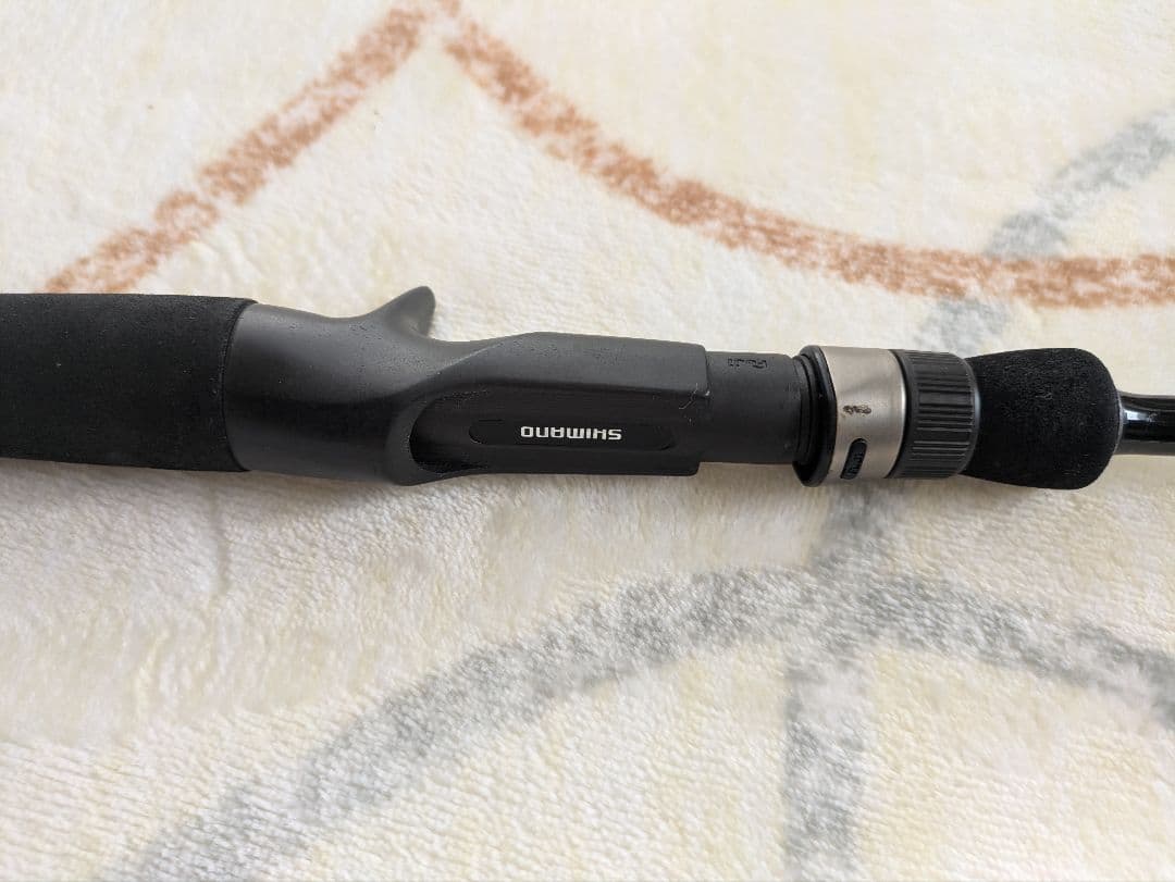 タイラバロッド(シマノ )ベイトリール(Daiwa)付き 約2.1m