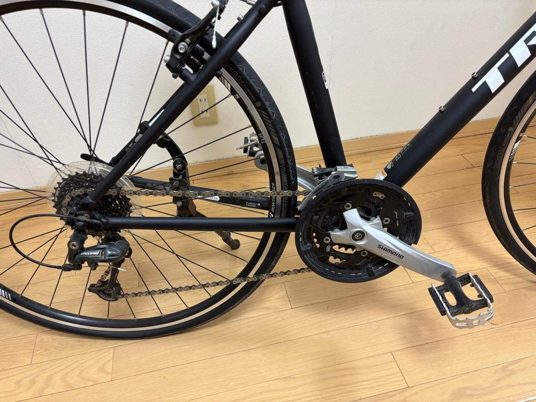 TREK クロスバイク FX7.4