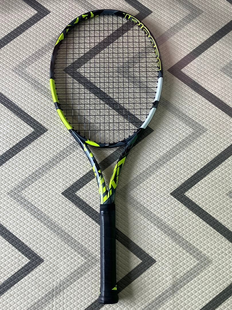 Babolat バボラ　ピュアアエロ98 G2 美品　国内正規品