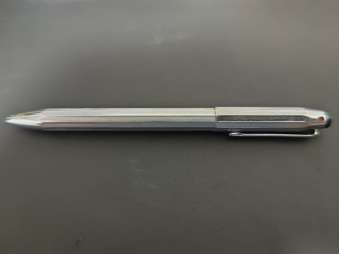 モンブラン　pix-o-mat 4色ボールペン　廃番