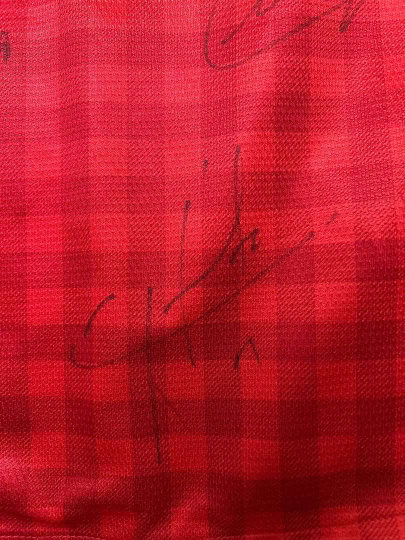 値下げました　サイン入り　マンチェスターユナイテッドユニフォーム