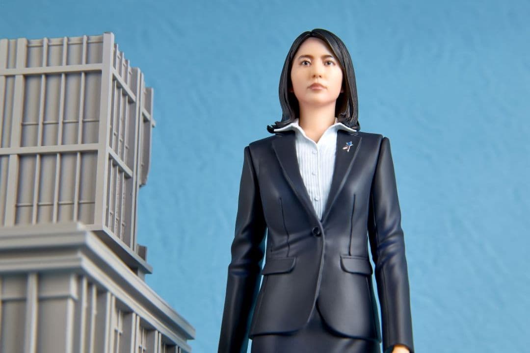 禍威獣特設対策室専従班 分析官 浅見弘子（長澤まさみ）フィギュア