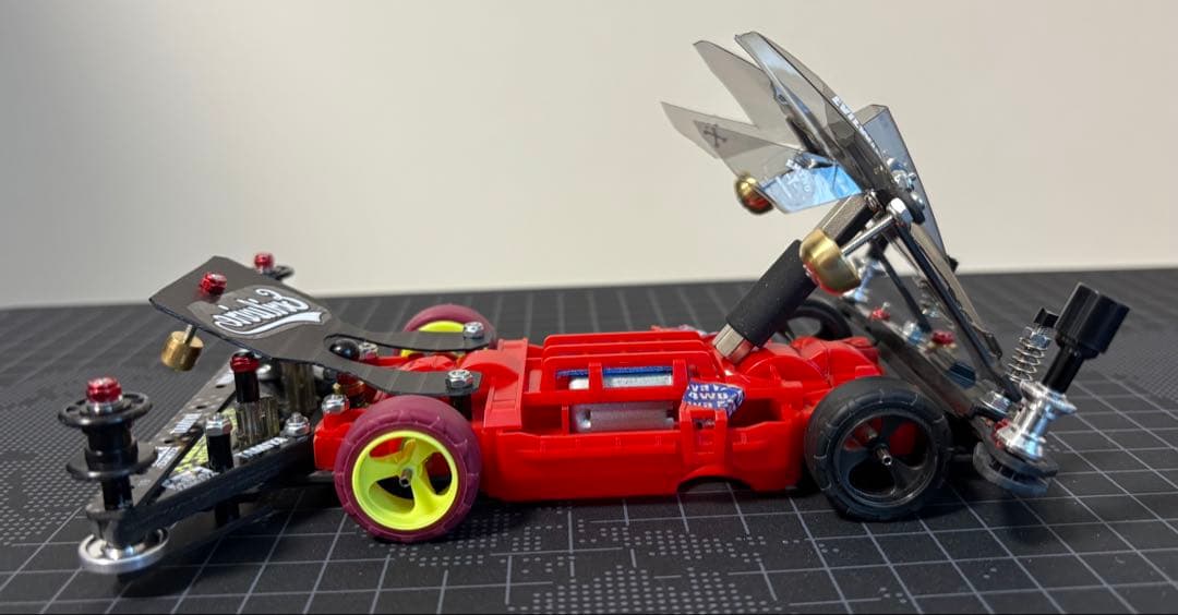 ミニ四駆 MS フレキ　赤　レッド　完成品アバンテMk.II