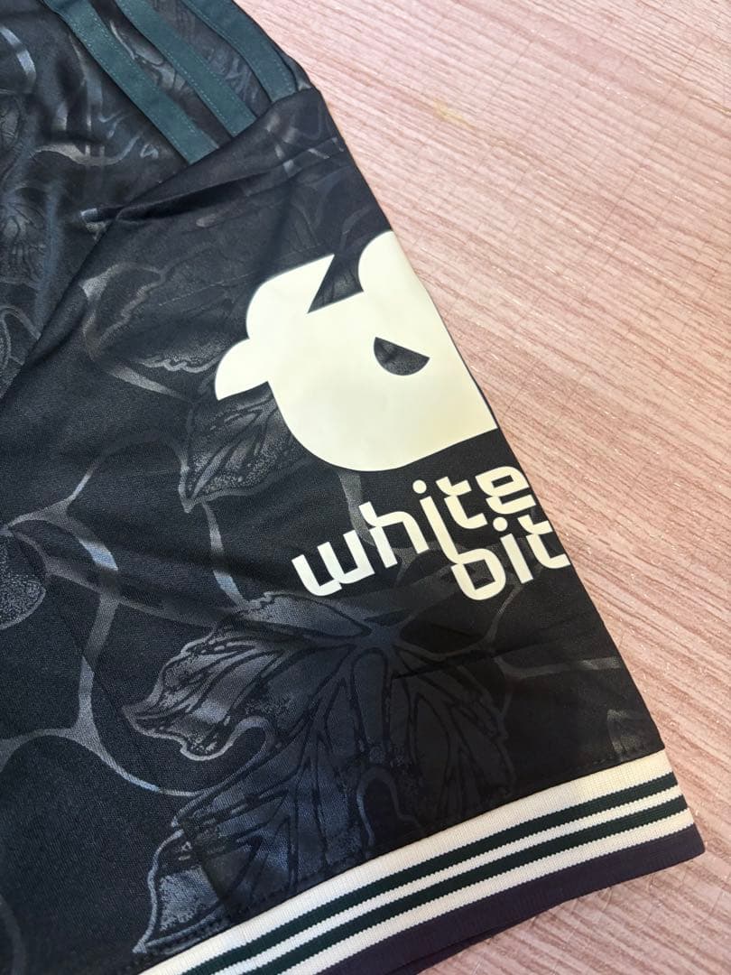 ユベントス 25/26 スポンサー入り 3rd ユニフォーム Adidas