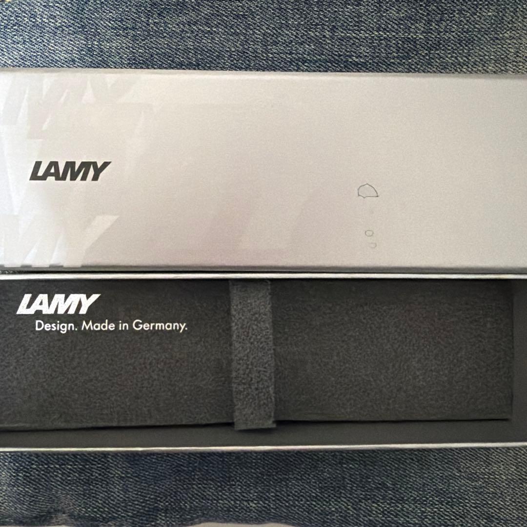 LAMY 2000 タクサス