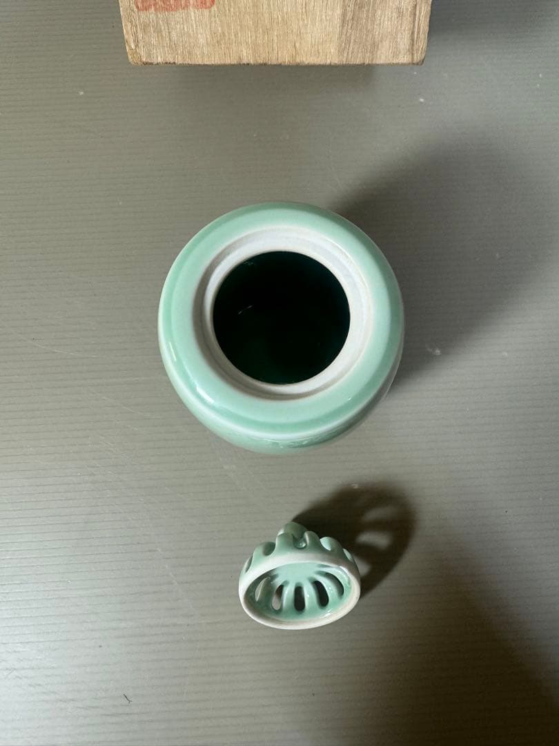 2356 鍋島焼　青磁　香炉