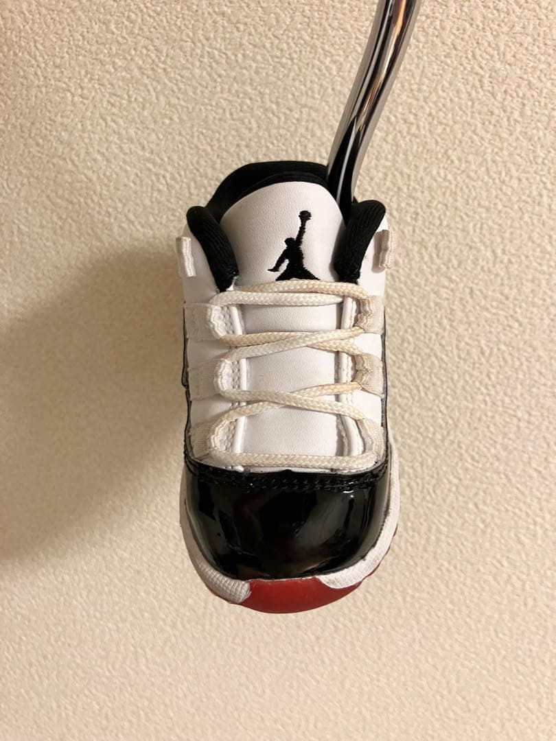【超超レア・美品】NIKE JORDAN 11 ジョーダン パターカバー h