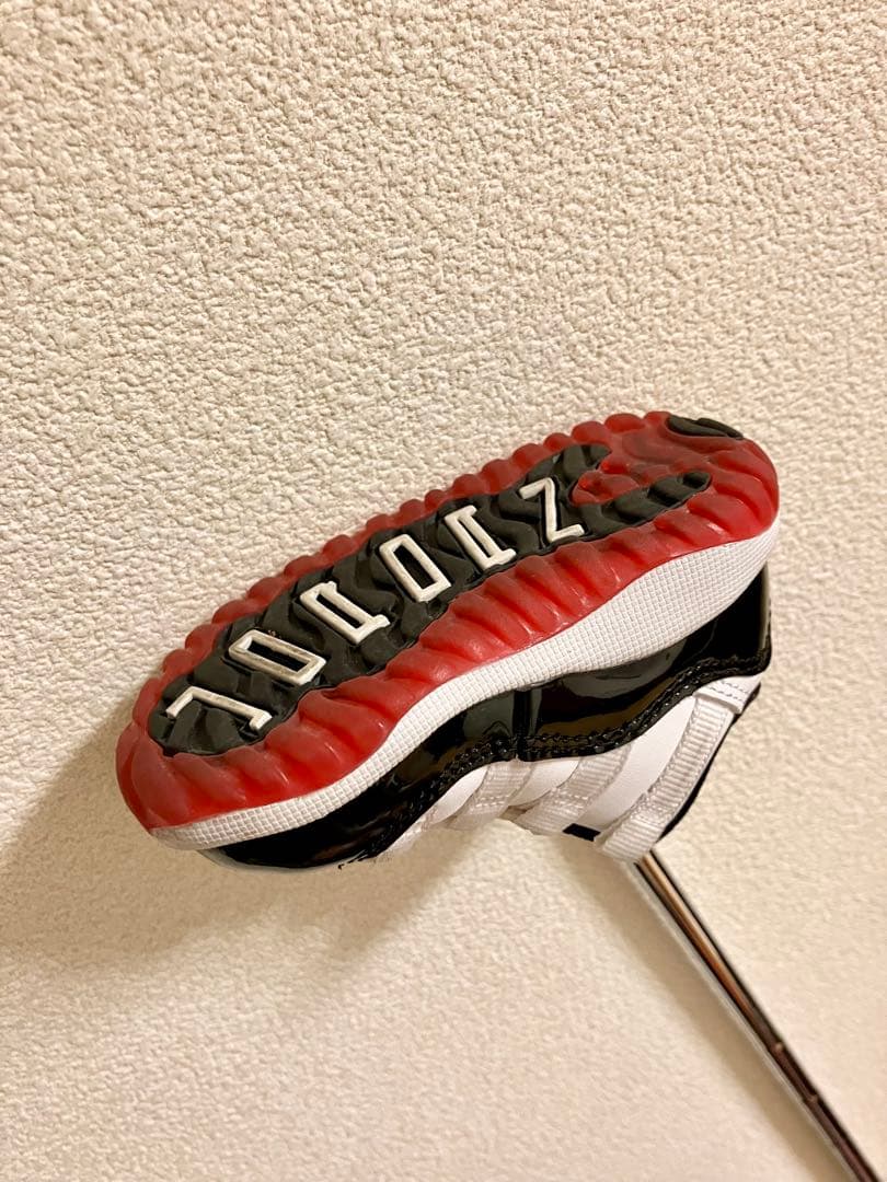 【超超レア・美品】NIKE JORDAN 11 ジョーダン パターカバー h