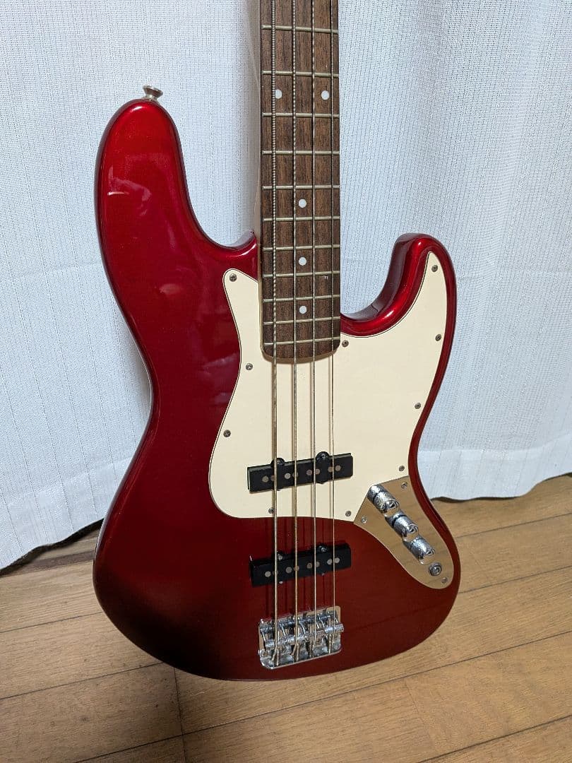 Squier　by fender jazz bass ジャンク品