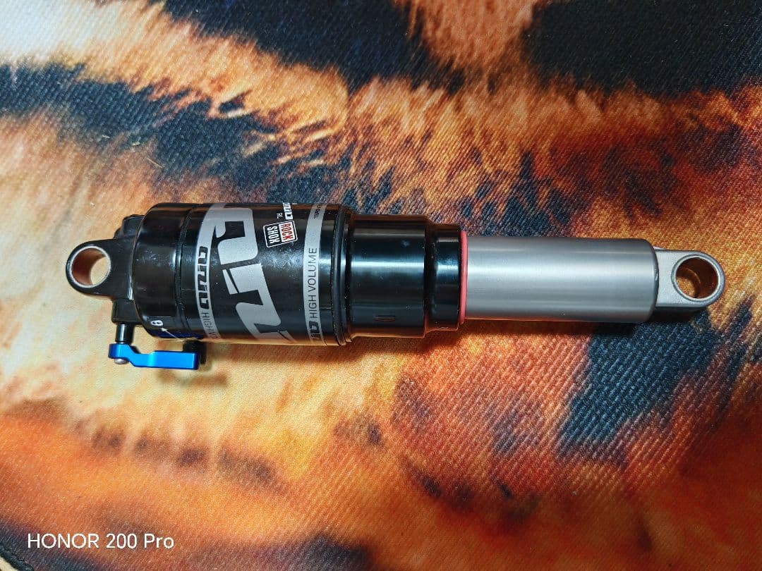 パーツ ROCKSHOX ARIO-RL