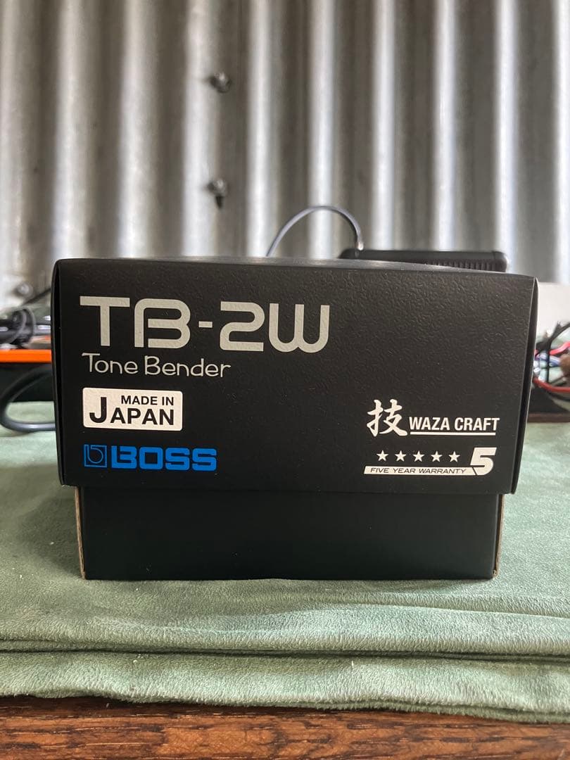 BOSS TB-2W Tone Bender エフェクター　未使用品