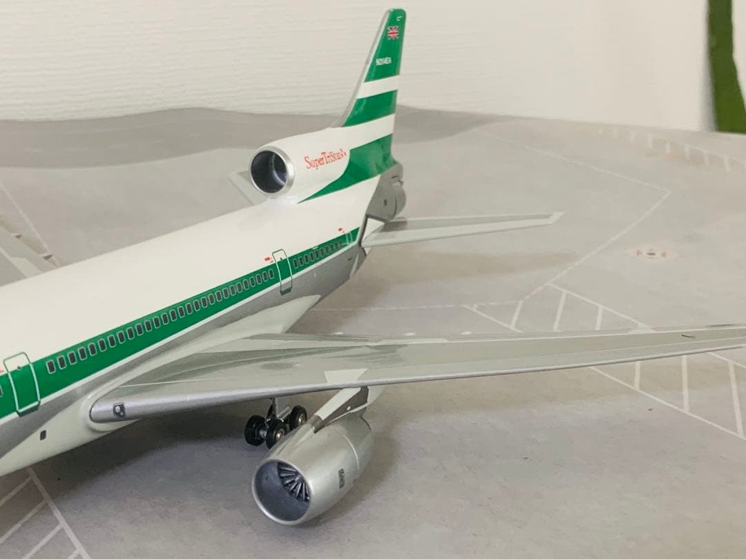 インフライト１／２００キャセイパシフィック航空Ｌ１０１１トライスター金属製完成品