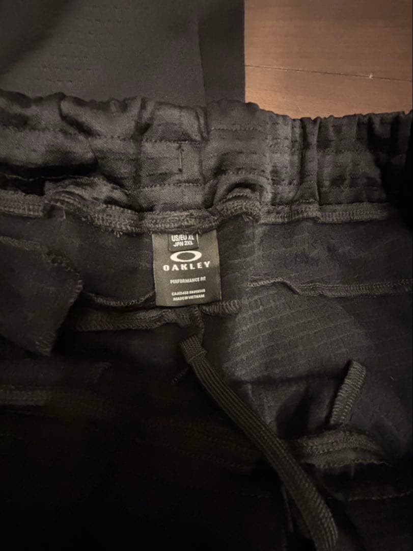 Oakley メンズ　ブラック ジャージセットアップ　2XL