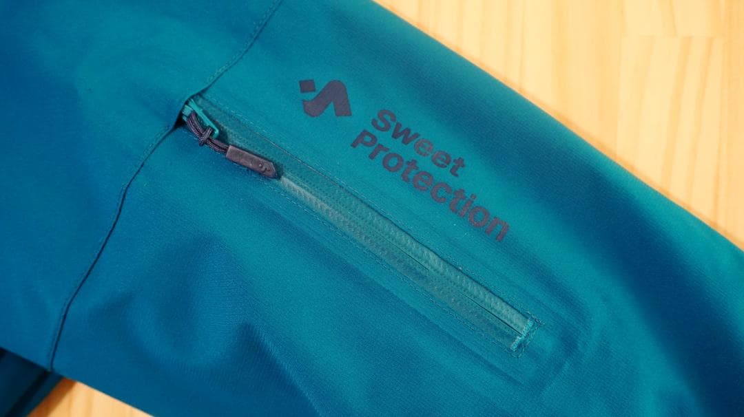 スウィートプロテクション　スノージャケット　XS　日本SーL相当　DryZeal