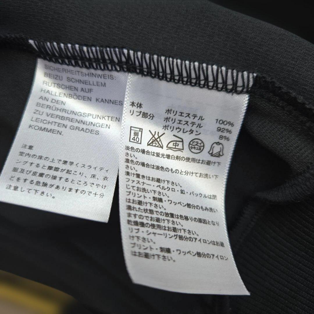 adidas ブラック/ゴールド ジャージ上下セット　Mサイズ