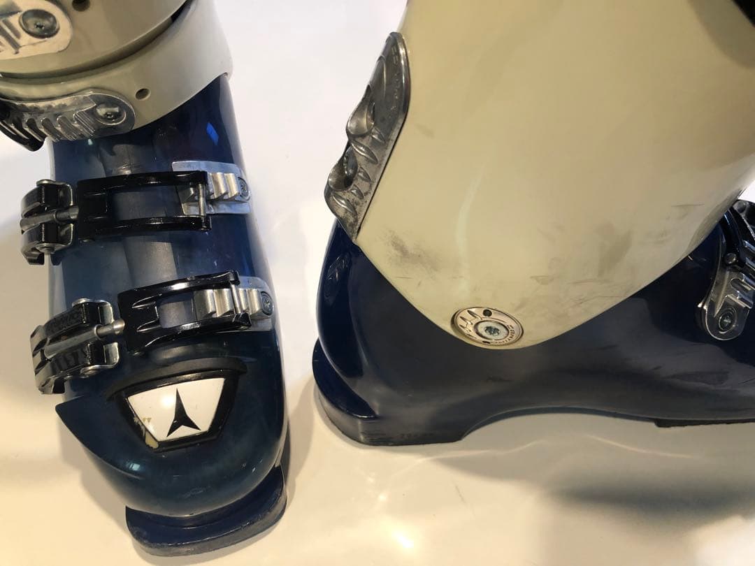 【24.5-25.5cm】ATOMIC RT FR130 スキーブーツ