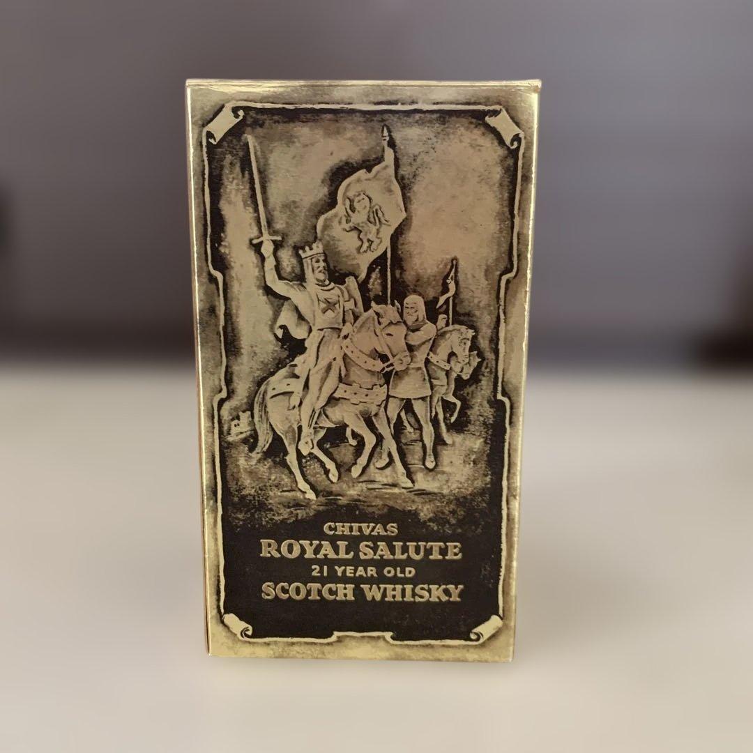 シーバス　ロイヤルサルート21年　陶器ボトル　巾着・箱付【古酒】