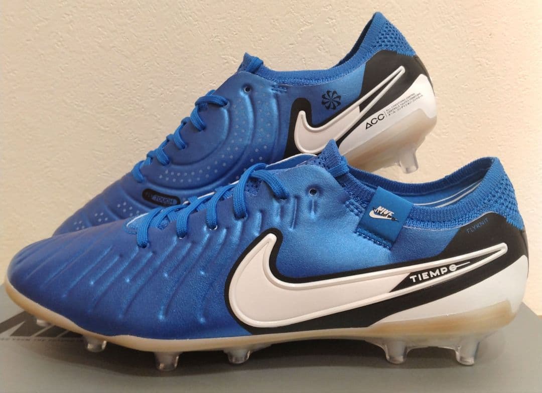 【新品未使用】ナイキ ティエンポ レジェンド 10 エリート AG 26.0㎝