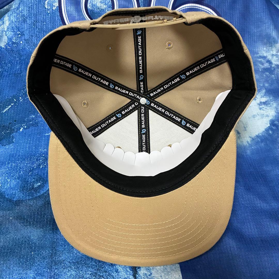横浜DeNAベイスターズ　バウアー　BAUER OUTAGE　キャップ　ベージュ
