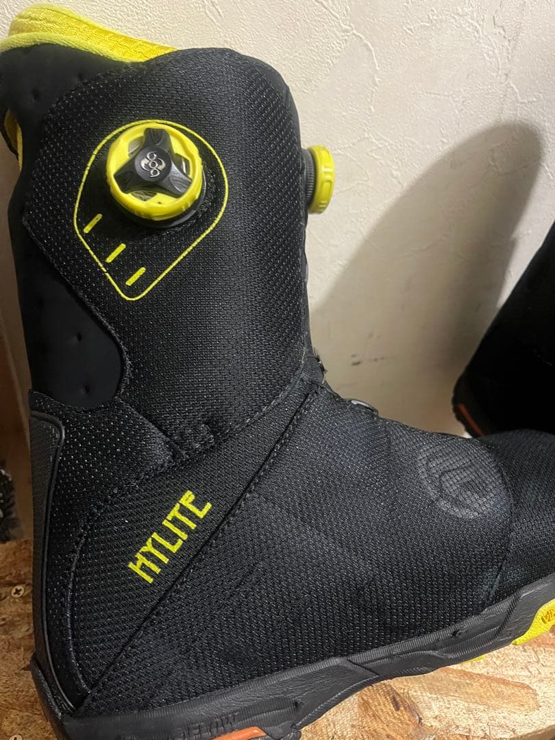 超軽量！最高級モデル！FLOW hylite ダブルボア　ビブラム 26.5cm
