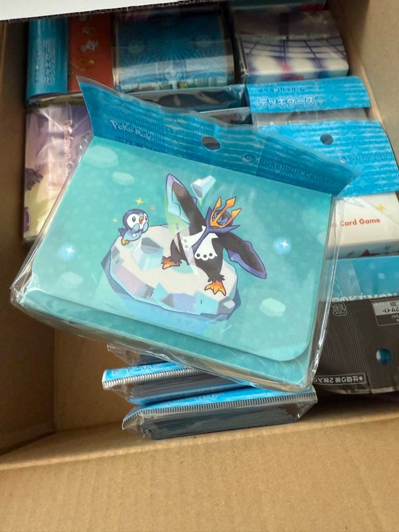 ポケモンカード　デッキシールド　デッキケース