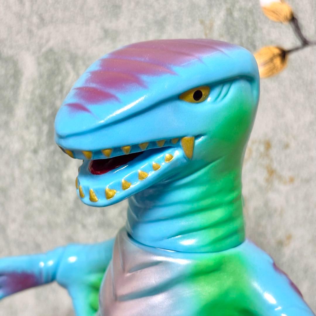 マーミット 『アメゴン』 ソフビ キャプテンウルトラ