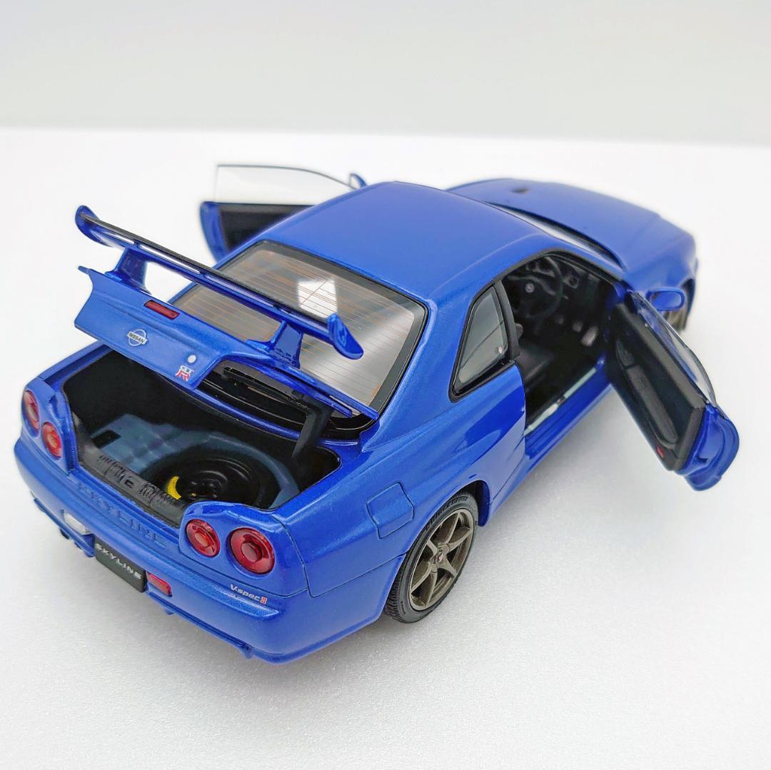 EBBRO　1/24　ニッサン　スカイライン　GT-R　R34　V-SPEC　Ⅱ