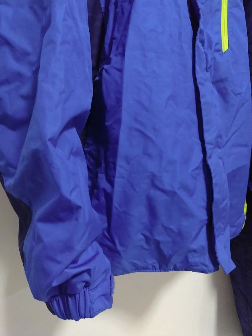 美品 IGNIO イグニオ スキーウェア メンズO ボード スノーウェア