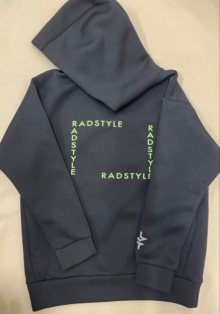 RADSTYLE ダンボールパーカー ブラックＭ　高橋優介 ブルーブルー