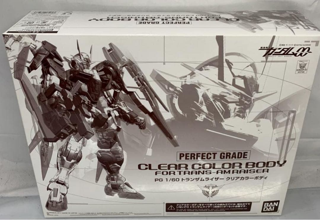 機動戦士ガンダム00 トランザムライザー PG 1/60 クリアボディ　セット