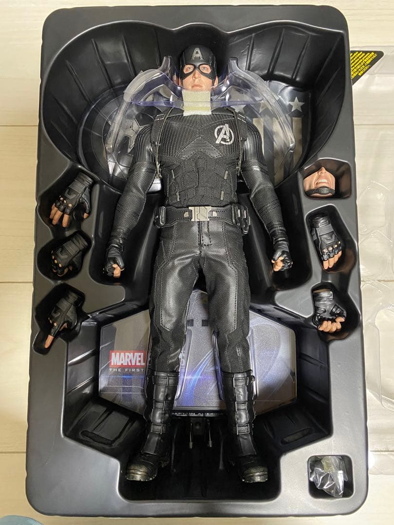 HOT TOYS キャプテン・アメリカ コンセプトアートバージョン