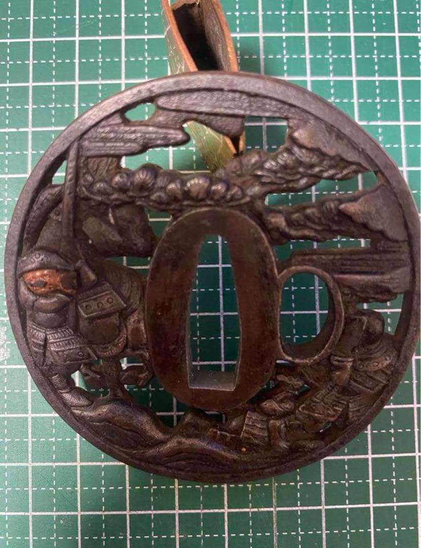 希少　鍔　つば　日本刀　刀鍔　鐔　ツバ　アンティーク 美術品