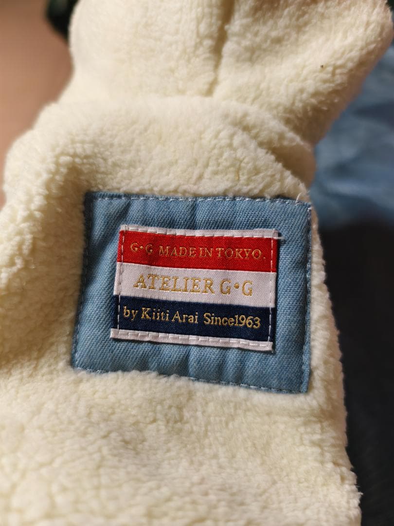 AGG新品 犬服 冬用 厚手 フード付きベスト S 小型犬 防寒