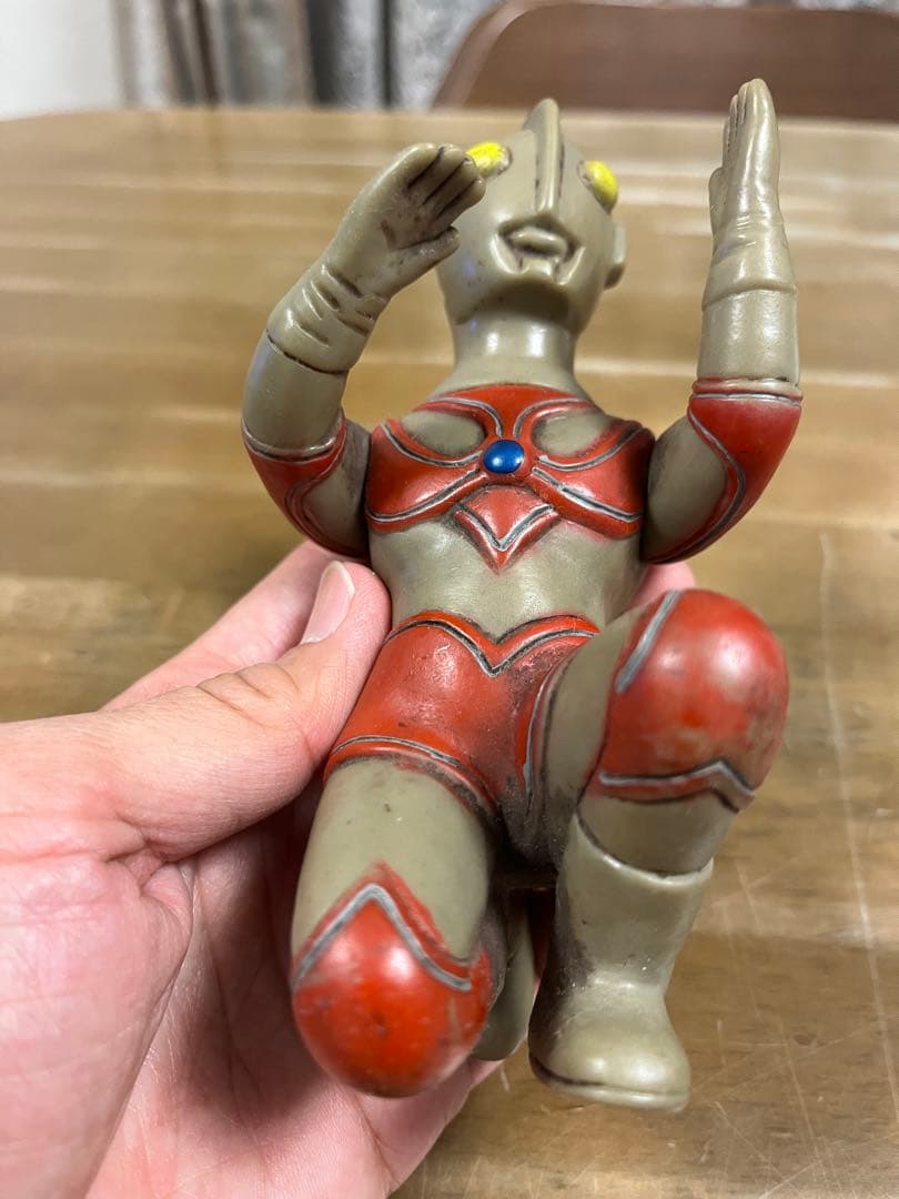 帰ってきたウルトラマン当時物　ぜんまい式