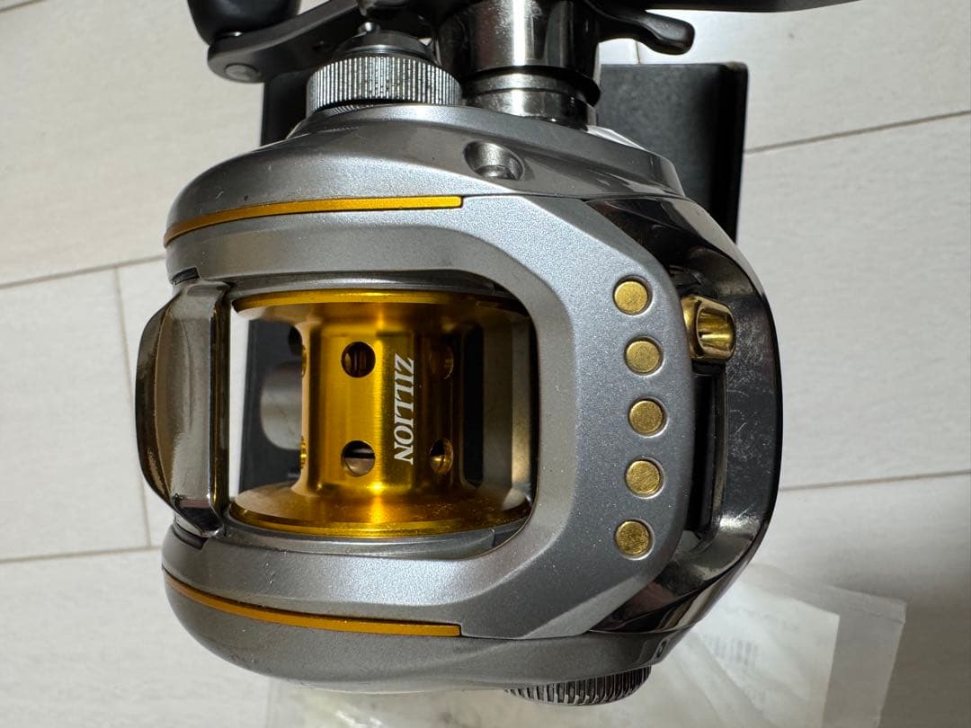 ダイワ Zillion 100HL ギヤ比4.9カスタム