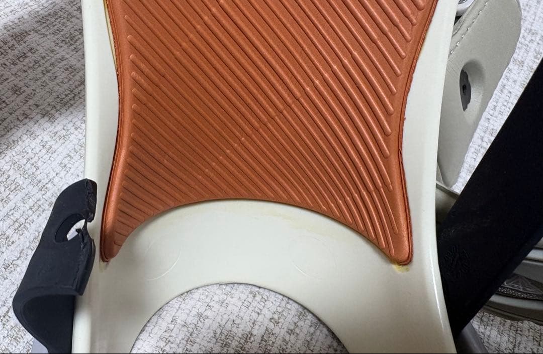 【未使用】BURTON バートン ビンディング Freestyle Mサイズ