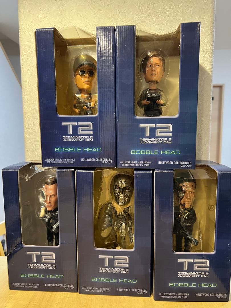 未使用品　ターミネーター2 ボビングベッドフィギュア　5体セット