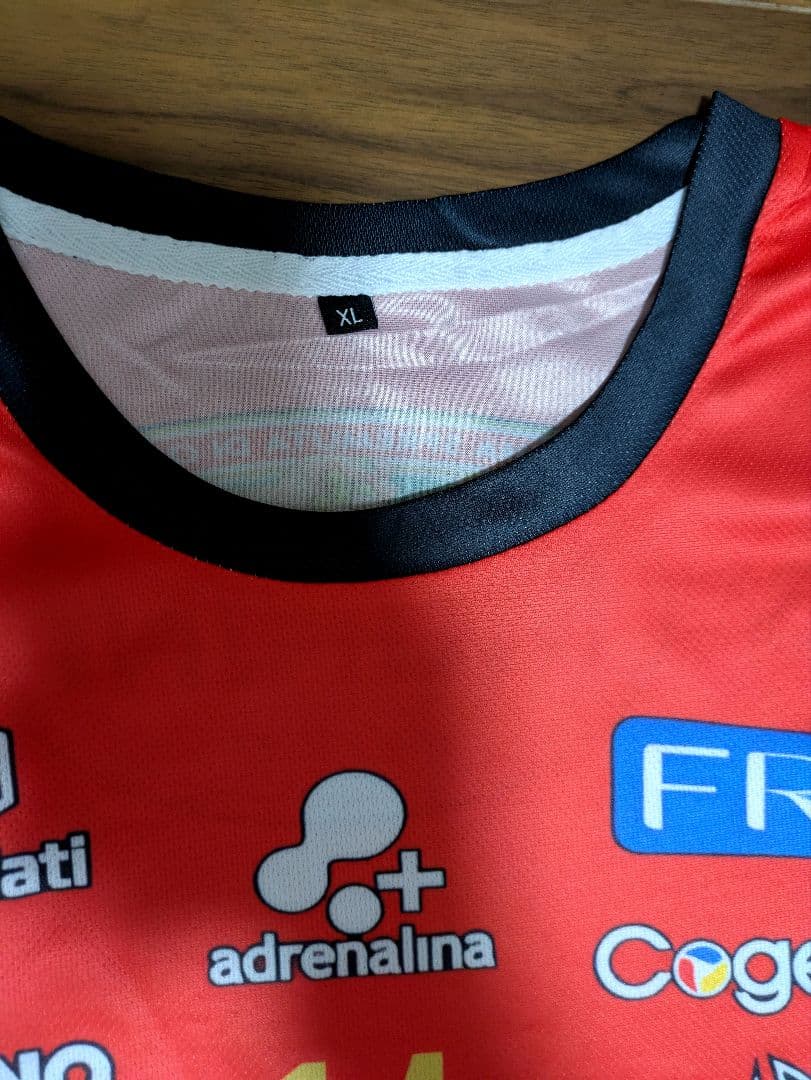 ☆石川祐希 ペルージャ　赤ユニフォーム　ゲーム　シャツ　バレーボール　ジャージ