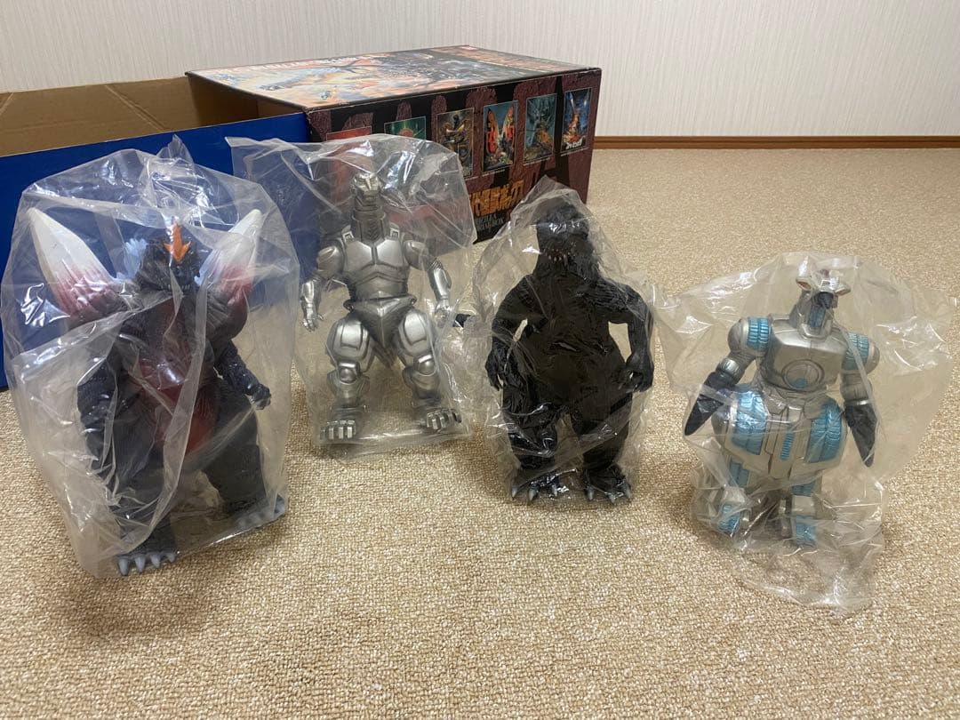 ゴジラシリーズ完結記念 結集！歴代怪獣ボックス