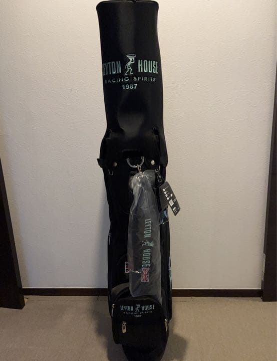 ゴルフキャディバック新品　軽量　スタンドタイプ