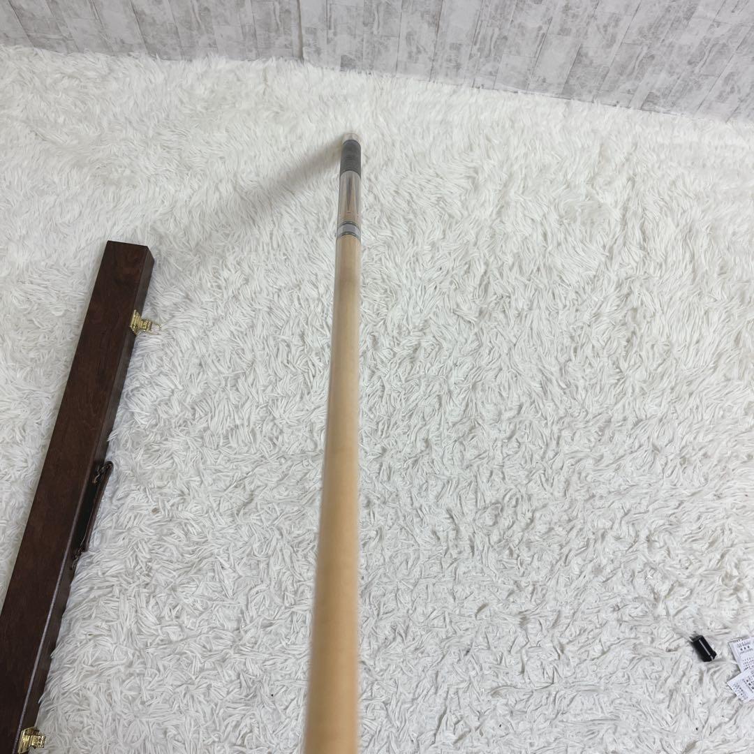 希少　ルカシー　ビリヤードキュー　buddy hole モデル　ケース付き