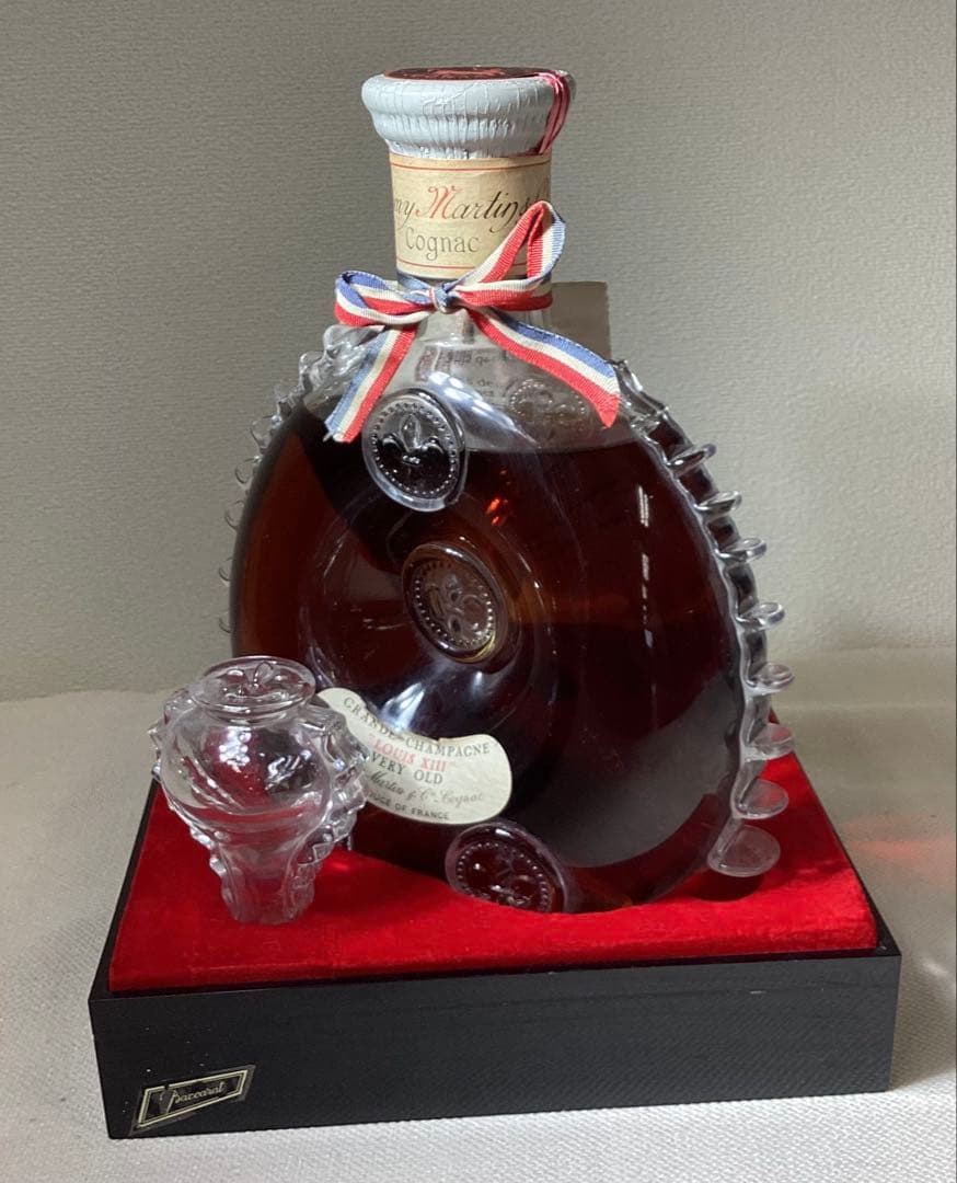 【希少古酒】レミーマルタン　ルイ13世　コニャック700ml バカラ替え栓付き