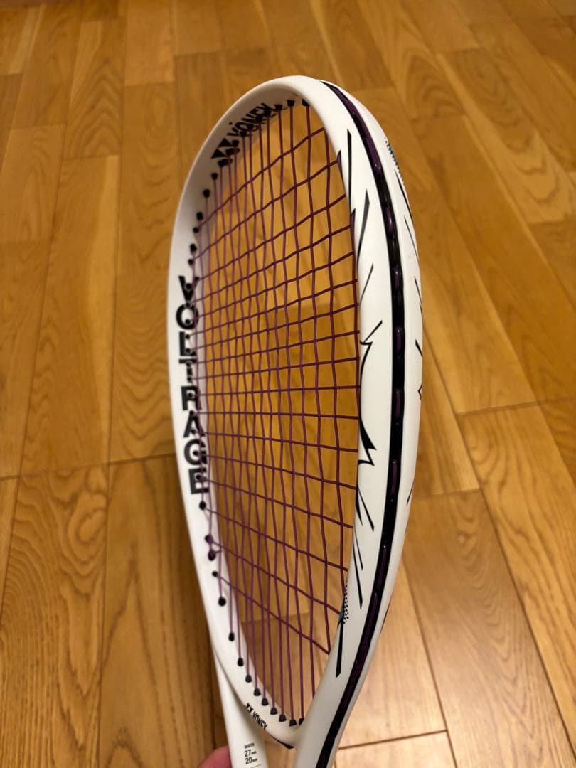 【美品】YONEX VOLTRAGE ボルトレイジ 7V STEER UXL1