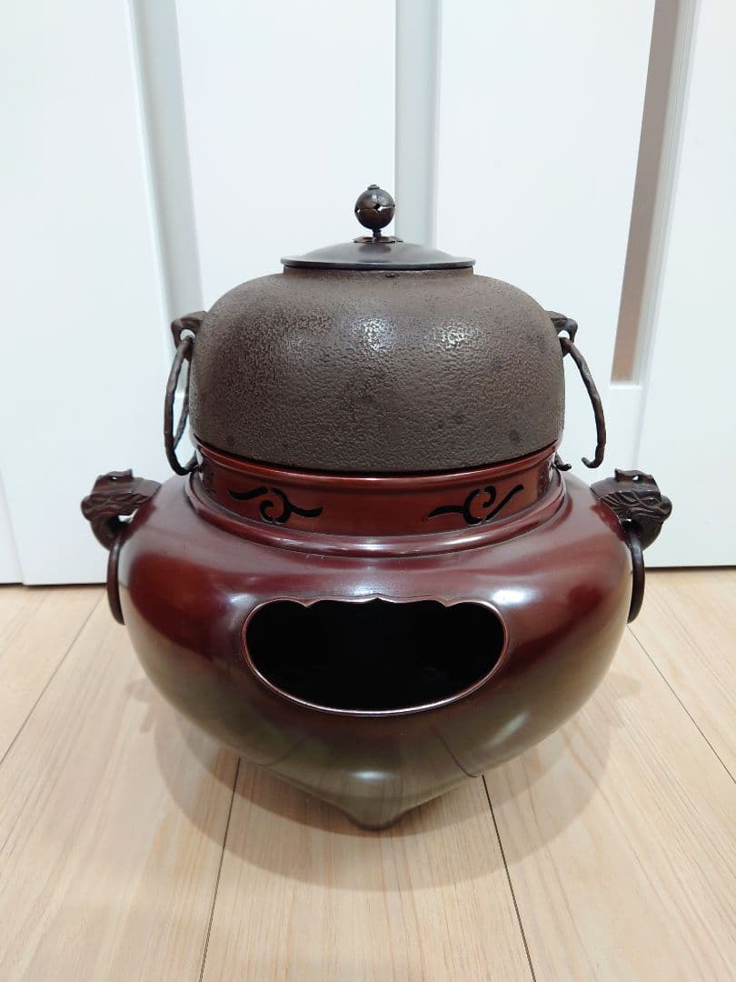 茶道具　朝鮮風呂釜　唐銅風呂・鉄釜