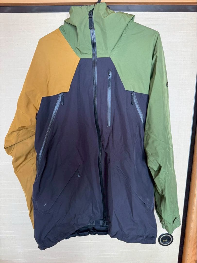 241(トゥーフォーワン)スノーボードウェアLサイズ