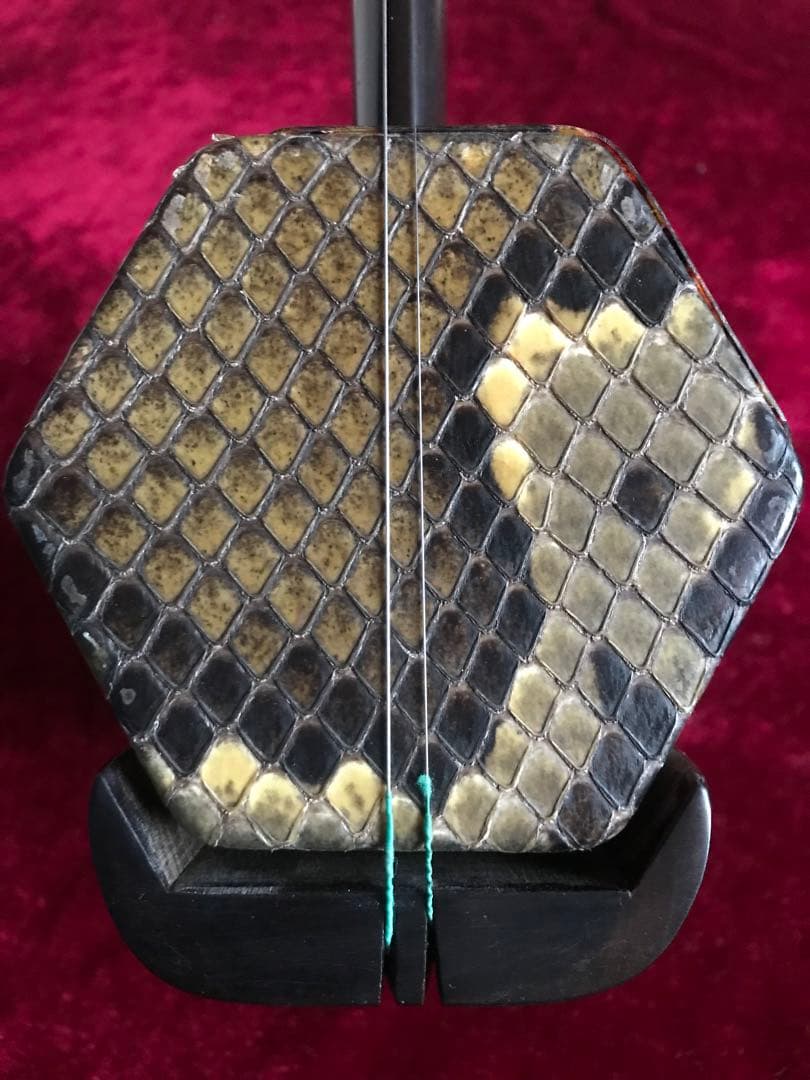 格安・二胡★上級紅木★錦蛇皮★古月琴坊★十年保証★二胡必需品揃い★中級者用