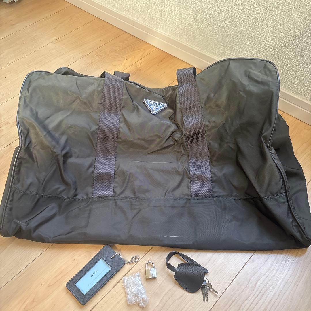 PRADA ブラック ボストンバッグ