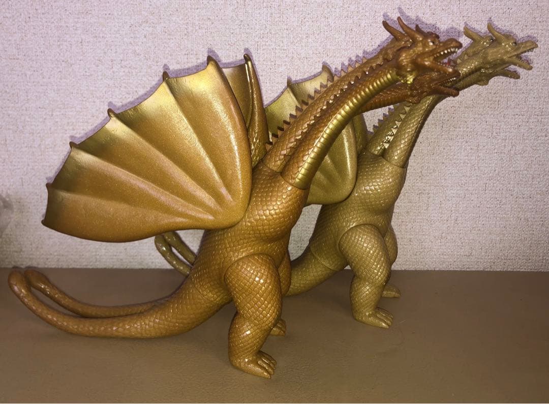 キングギドラ ゴールドフィギュア⭐️レア色違い⭐️貴重な2本つの⭐️歴代怪獣ボックス版