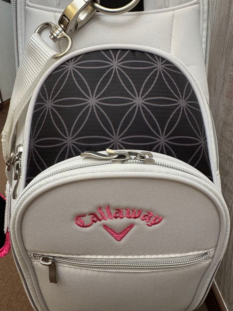 新品未使用Callaway キャディバッグ ネームプレート付きホワイトブラック